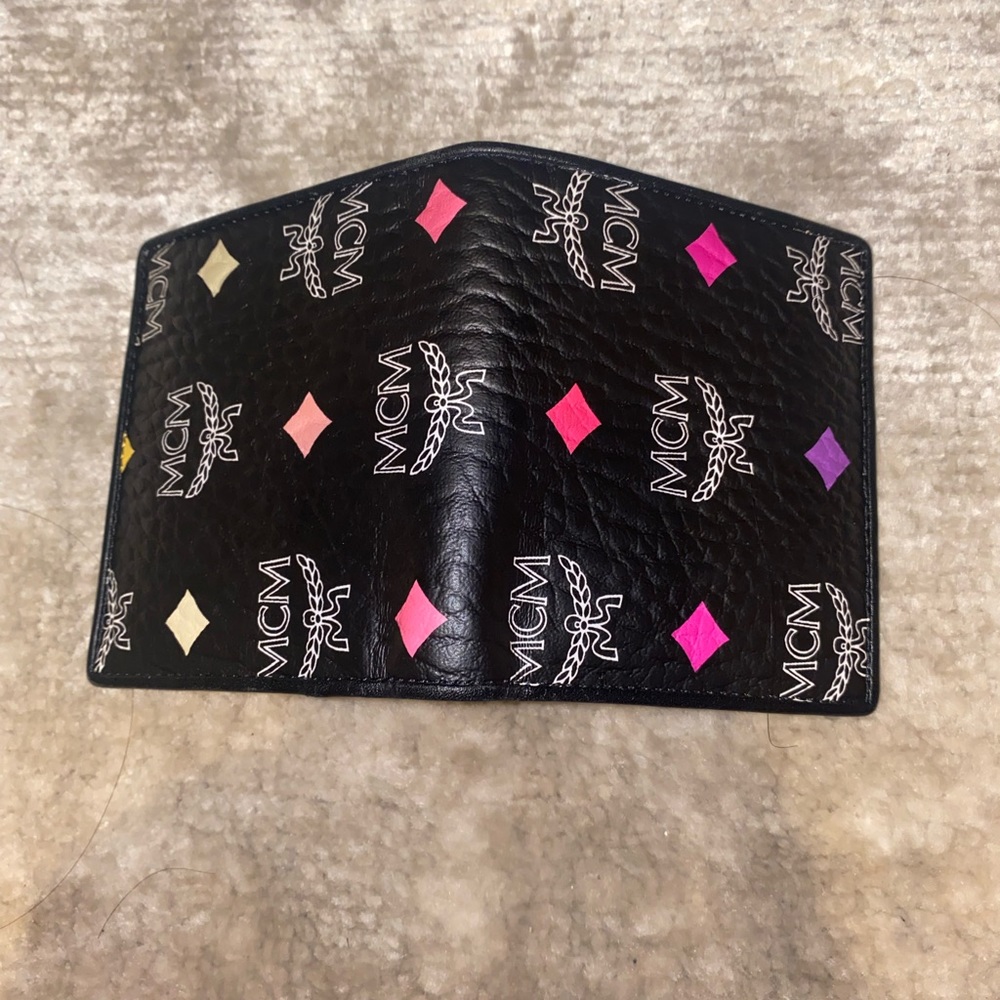 MCM bi fold wallet